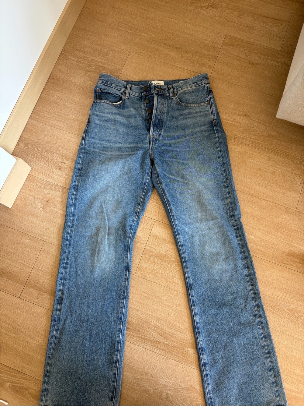 FRAME Vertical Straight Leg Jeans